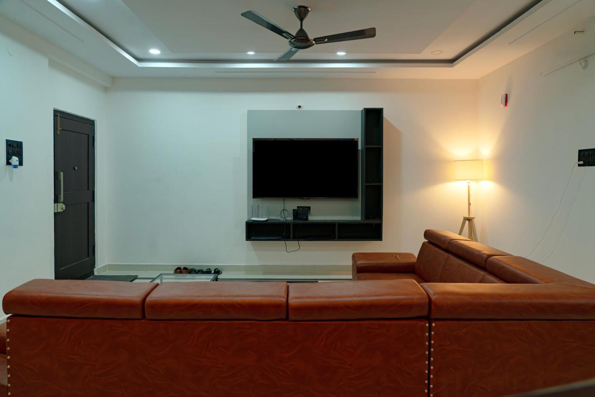 N Cube Serviced Apartments Hyderabad Eksteriør billede